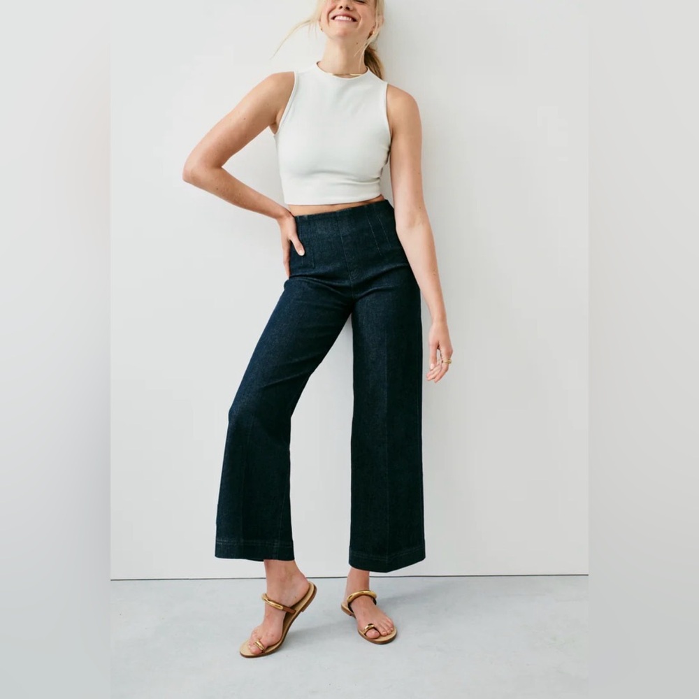 Sz M SPANX new without tags Zero Waistband cropped wide leg jeans in raw indigo